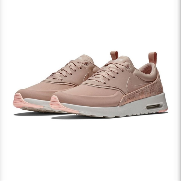 Nike Women's Air Max Thea Shoes - Picture 4 of 12